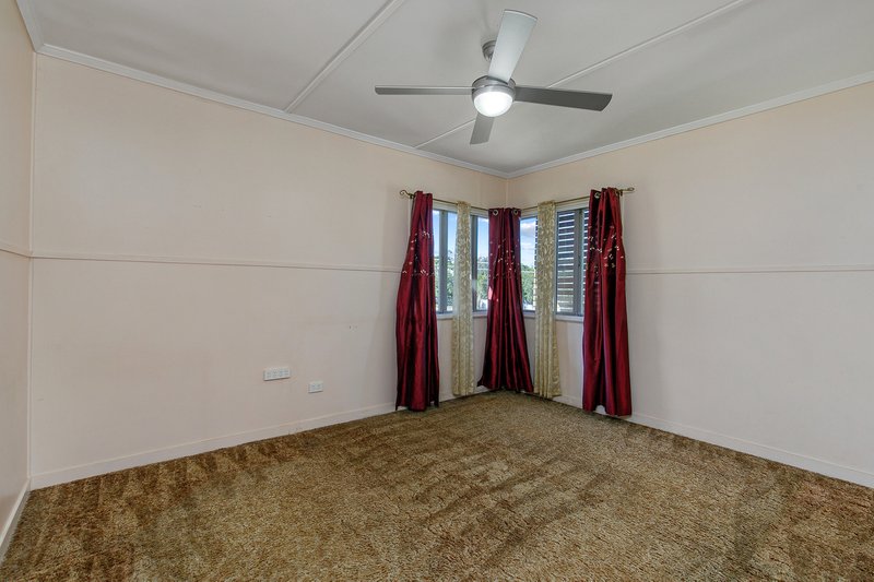 Photo - 33 Stannard Road, Manly West QLD 4179 - Image 7