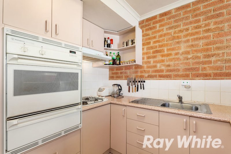 Photo - 3/3 Station Street, Blackburn VIC 3130 - Image 4