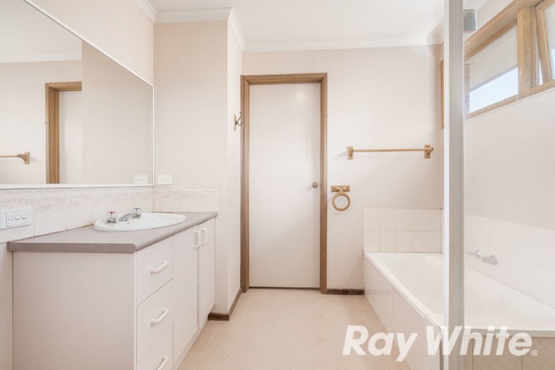 Photo - 3/3 Station Street, Blackburn VIC 3130 - Image 6