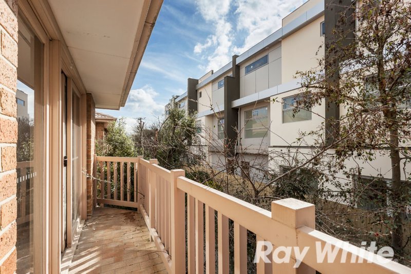 Photo - 3/3 Station Street, Blackburn VIC 3130 - Image 7