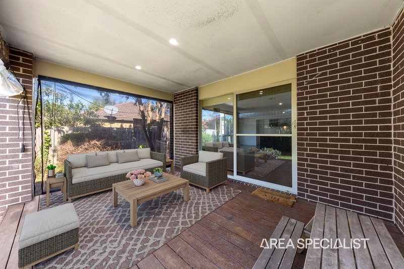 Photo - 33 Stefan Drive, Berwick VIC 3806 - Image 12
