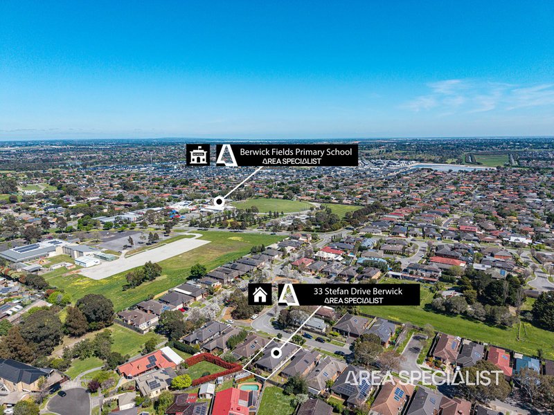 Photo - 33 Stefan Drive, Berwick VIC 3806 - Image 21