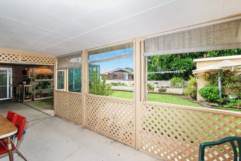 Photo - 33 Sugar Road North, Maroochydore QLD 4558 - Image 6