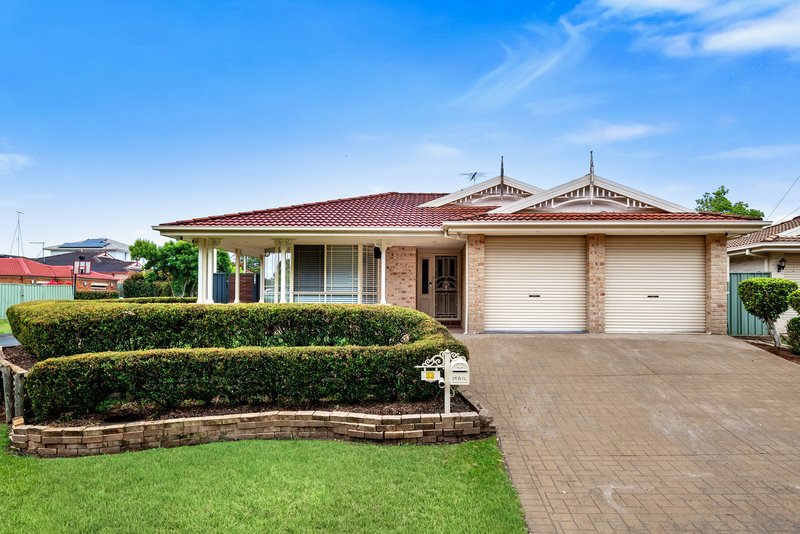 33 Sunningdale Drive, Glenmore Park NSW 2745