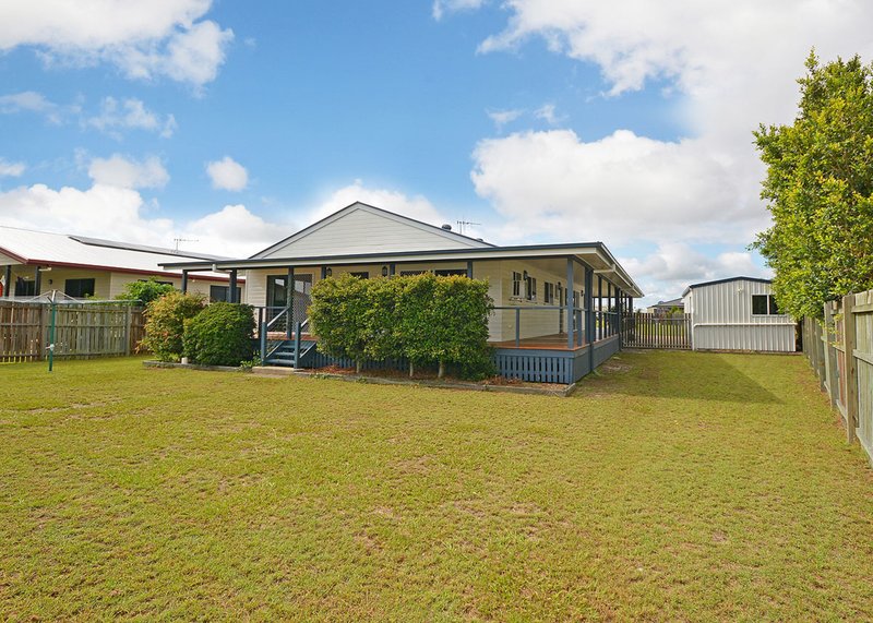 Photo - 33 Sunrise Crescent, Burrum Heads QLD 4659 - Image 15