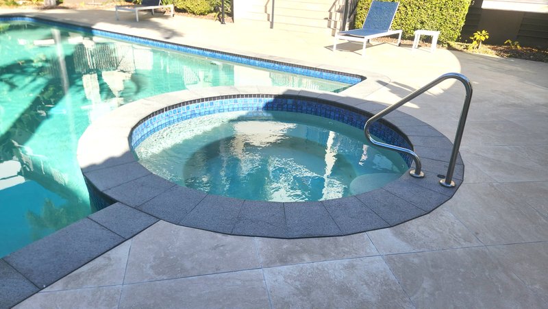 Photo - 3/3 Sunset Boulevard, Surfers Paradise QLD 4217 - Image 15