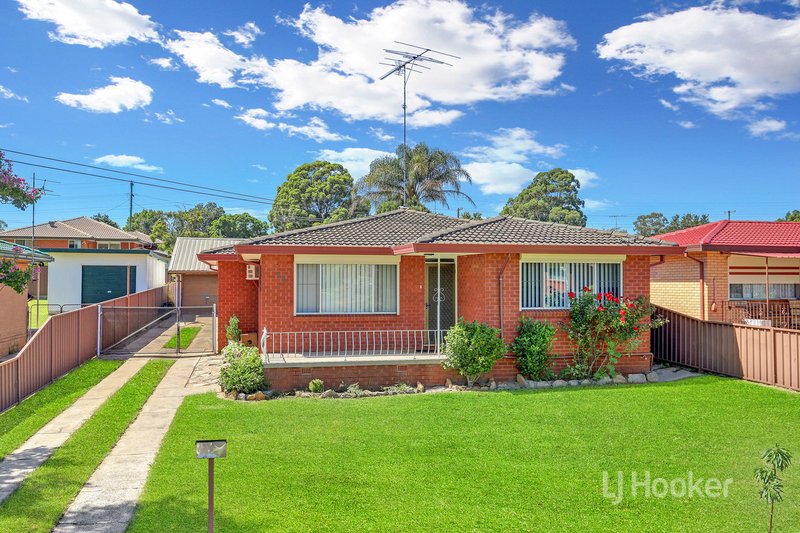 33 Superior Avenue, Seven Hills NSW 2147