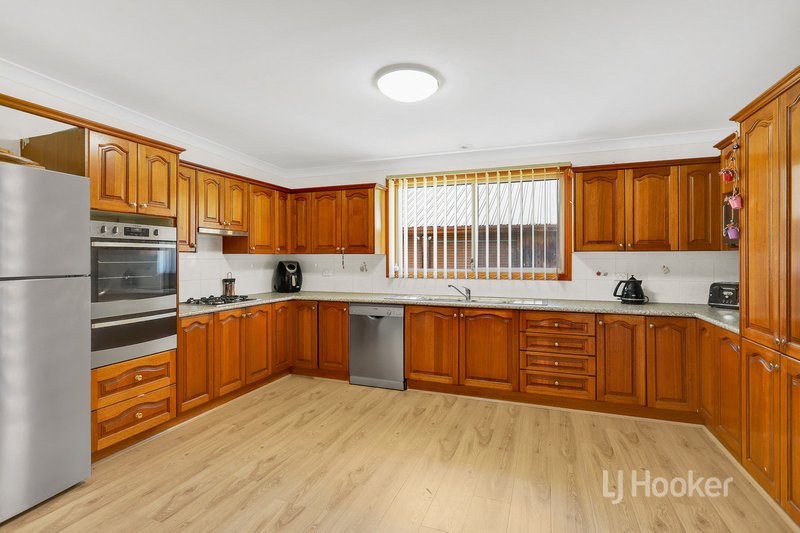 Photo - 33 Superior Avenue, Seven Hills NSW 2147 - Image 3