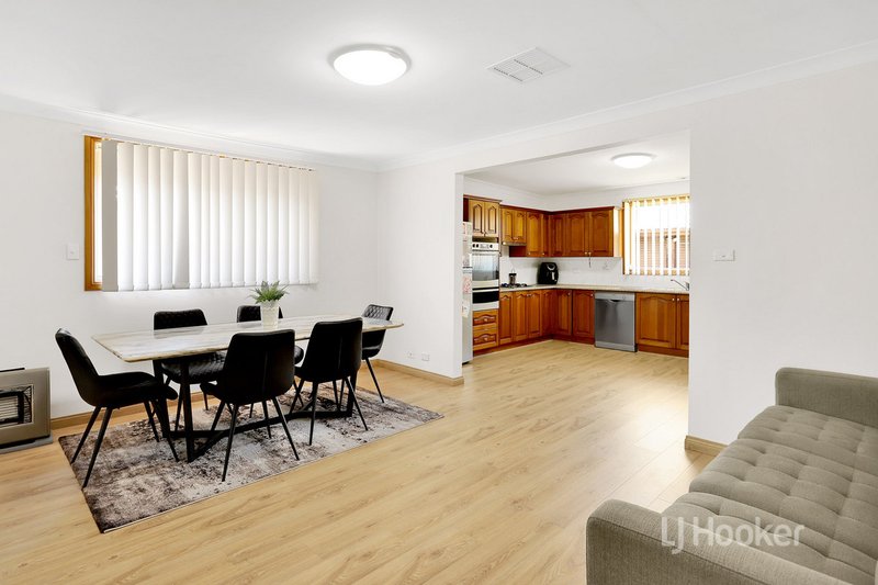 Photo - 33 Superior Avenue, Seven Hills NSW 2147 - Image 4