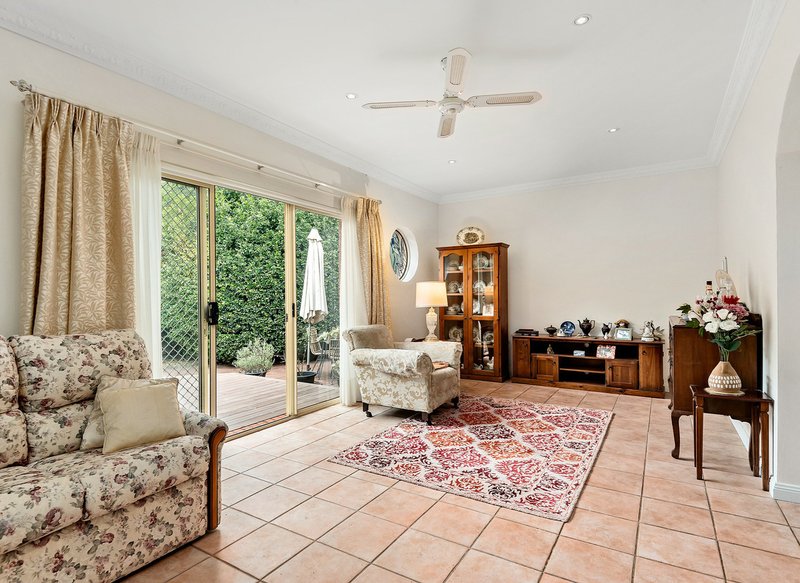 Photo - 33 Suzanne Road, Mona Vale NSW 2103 - Image 8