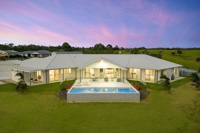 Photo - 33 Swagmans Ridge, Chatsworth QLD 4570 - Image 1