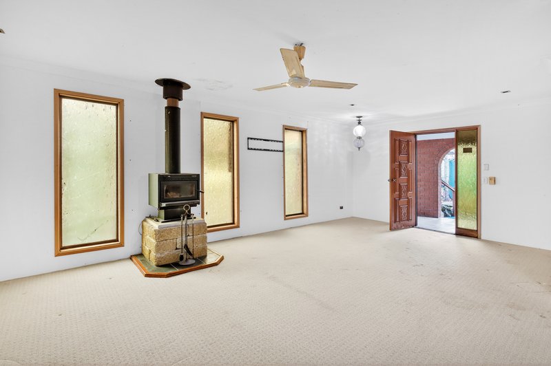Photo - 33 Sweetgum Street, Ashmore QLD 4214 - Image 17