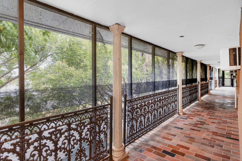 Photo - 33 Sweetgum Street, Ashmore QLD 4214 - Image 33