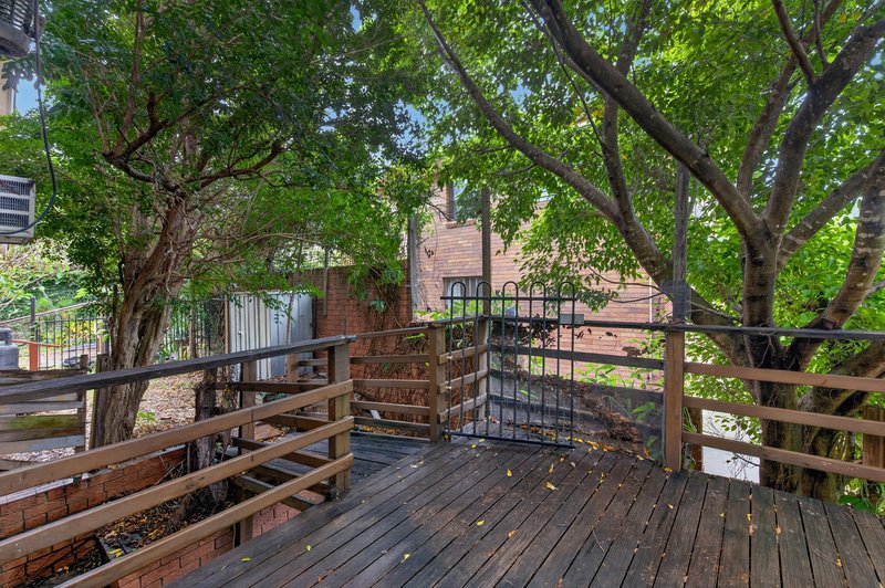Photo - 33 Sweetgum Street, Ashmore QLD 4214 - Image 34