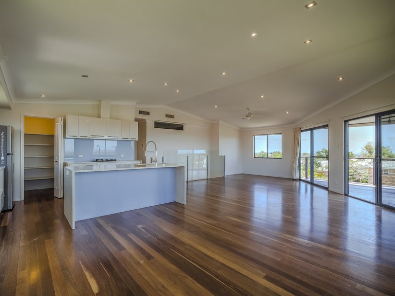 Photo - 33 Talasea Drive, Kawungan QLD 4655 - Image 30