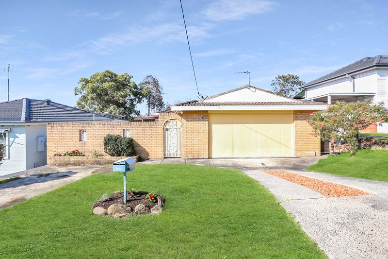 Photo - 33 Tallawong Crescent, Dapto NSW 2530 - Image 10