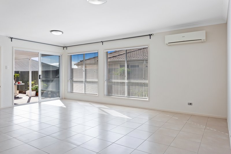 Photo - 33 Tarlington Street (326 Ramsay Street) , Middle Ridge QLD 4350 - Image 2