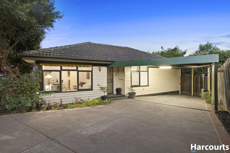 33 Tasman Avenue, Nunawading VIC 3131