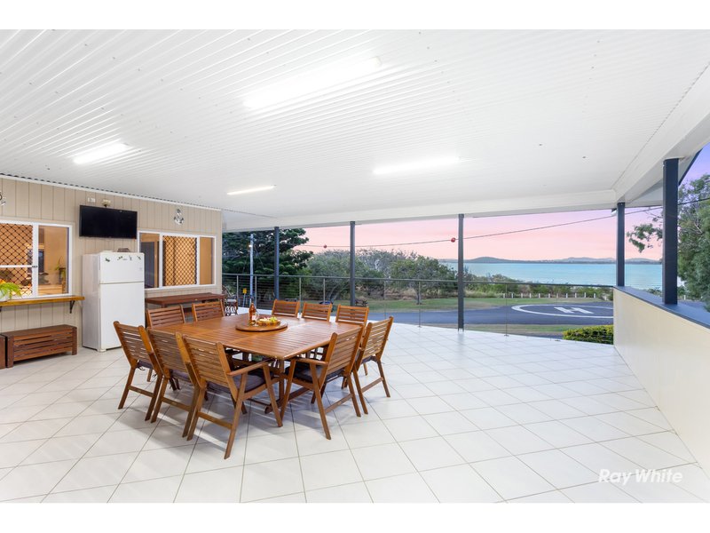 Photo - 33 Taylor Street, Keppel Sands QLD 4702 - Image 2