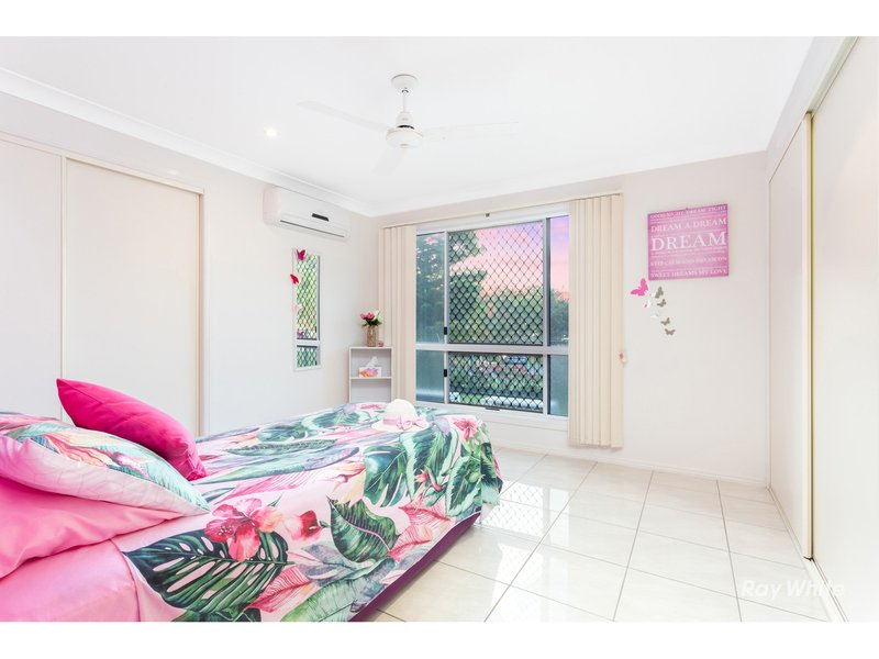 Photo - 33 Taylor Street, Keppel Sands QLD 4702 - Image 14