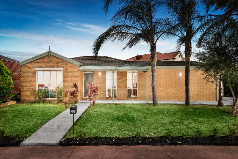 33 The Seekers Crescent, Mill Park VIC 3082