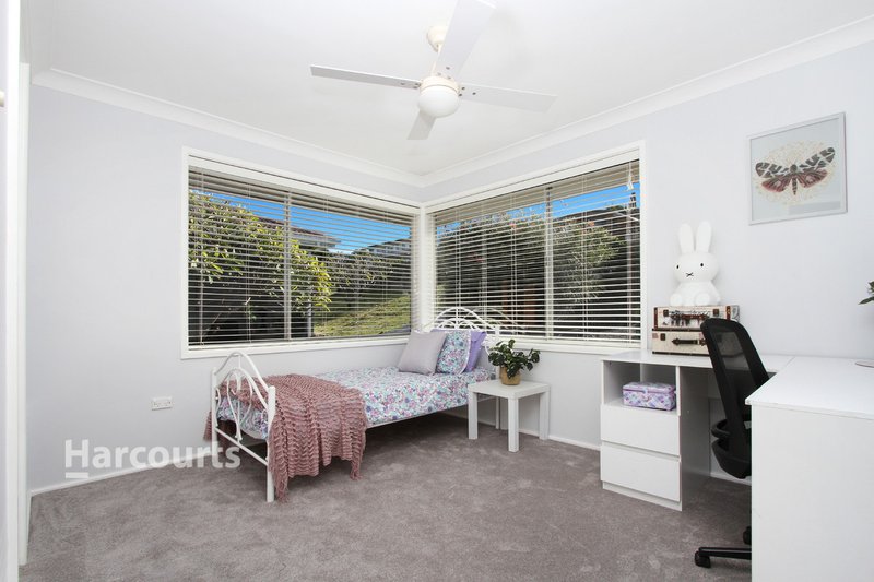 Photo - 33 Thirroul Road, Kanahooka NSW 2530 - Image 8