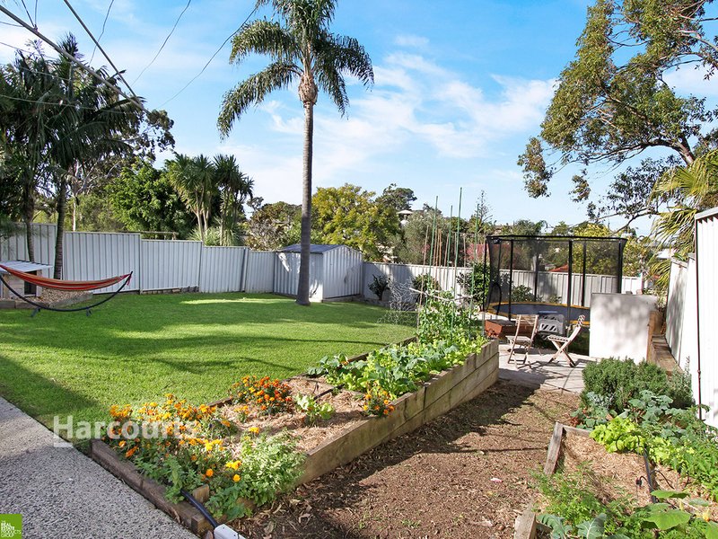 Photo - 33 Thirroul Road, Kanahooka NSW 2530 - Image 10