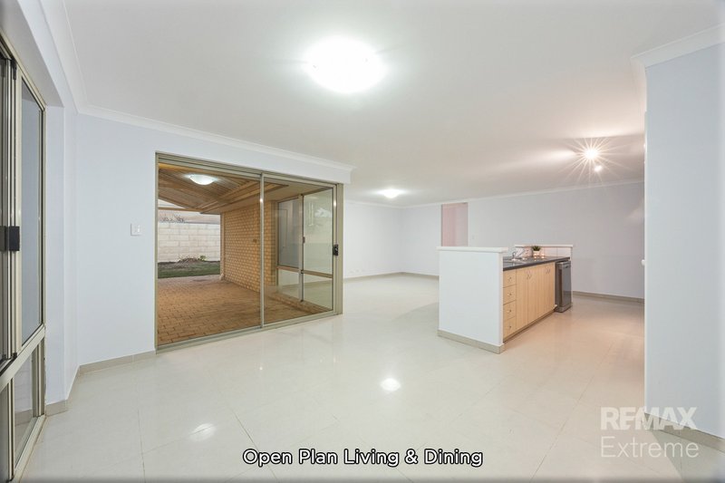 Photo - 33 Tobermory Crescent, Butler WA 6036 - Image 12