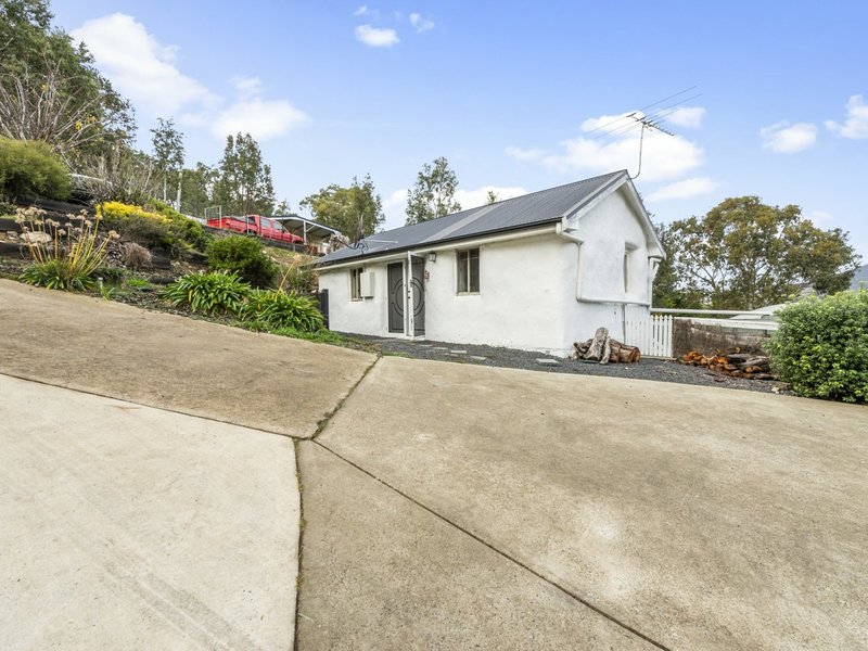 Photo - 33 Tongatabu Road, Dromedary TAS 7030 - Image 17