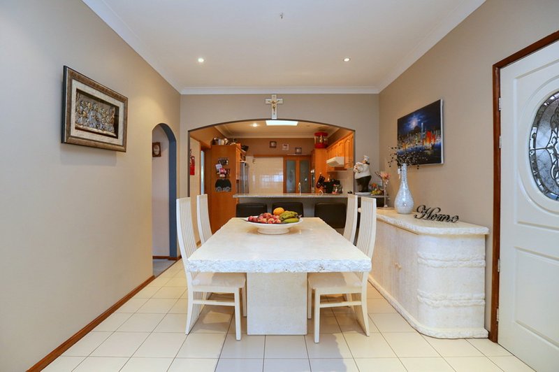 Photo - 33 Townsend Street, Condell Park NSW 2200 - Image 4