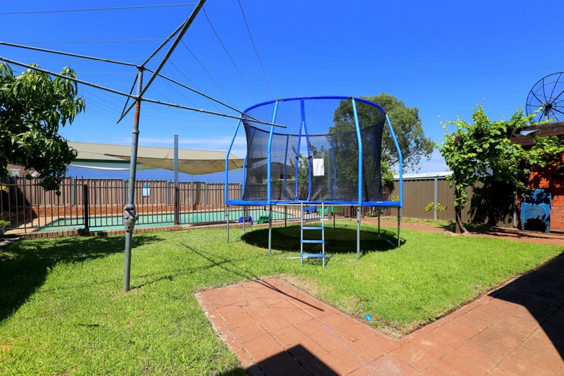 Photo - 33 Townsend Street, Condell Park NSW 2200 - Image 9