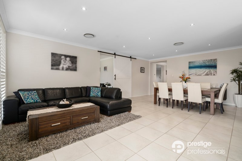 Photo - 33 Travers Street, Moorebank NSW 2170 - Image 5