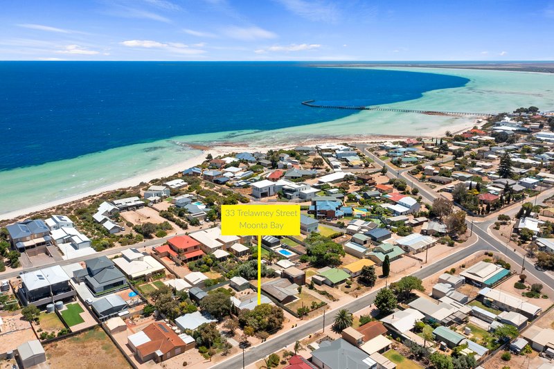 Photo - 33 Trelawney Street, Moonta Bay SA 5558 - Image 2