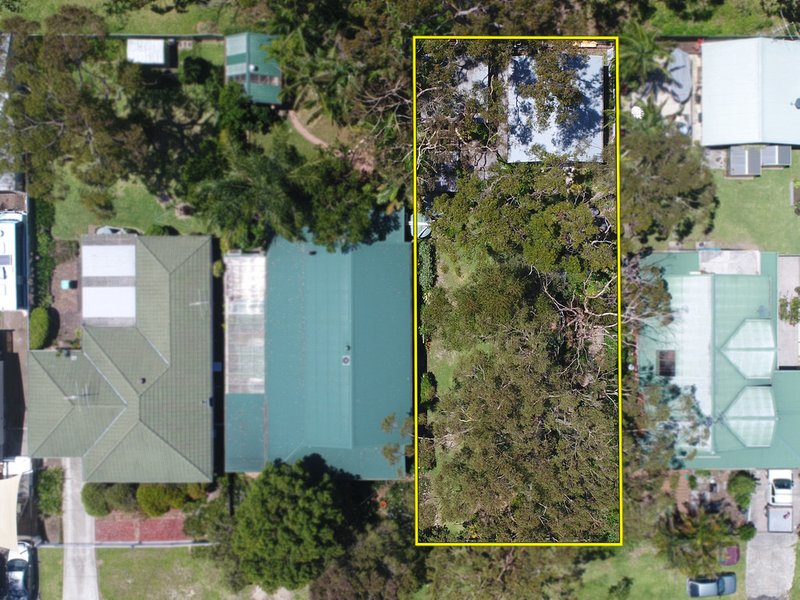 33 Trevally Avenue, Chain Valley Bay NSW 2259