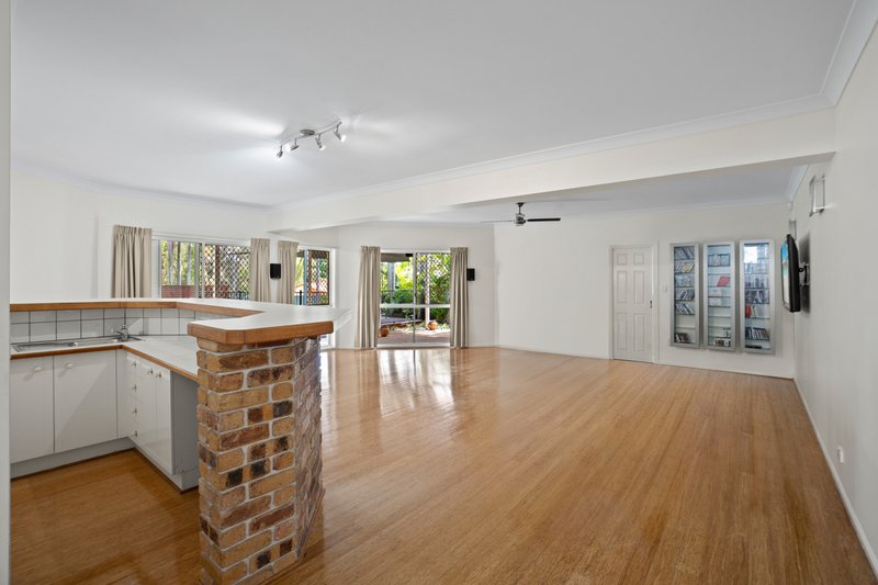 Photo - 33 Trinity Place, Robina QLD 4226 - Image 25