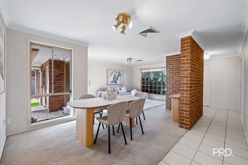 Photo - 33 Tukara Road, South Penrith NSW 2750 - Image 4