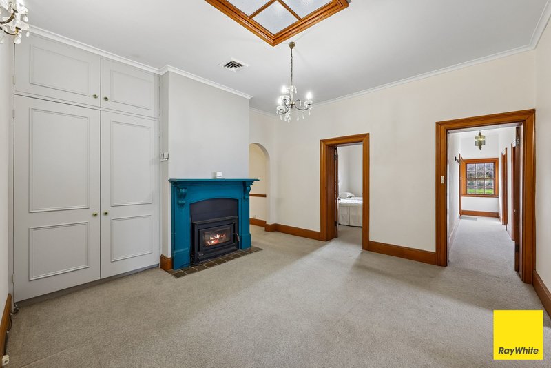Photo - 33 Turallo Terrace, Bungendore NSW 2621 - Image 6