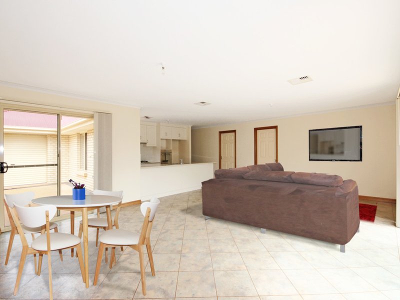 Photo - 33 Turquoise Court, Aldinga Beach SA 5173 - Image 11