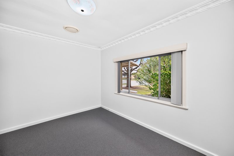 Photo - 33 Valerie Street, Dianella WA 6059 - Image 12