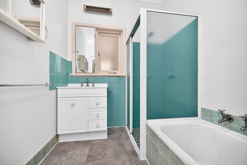 Photo - 33 Valerie Street, Dianella WA 6059 - Image 16