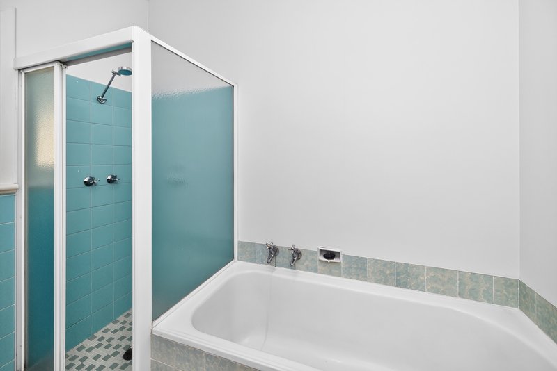 Photo - 33 Valerie Street, Dianella WA 6059 - Image 17