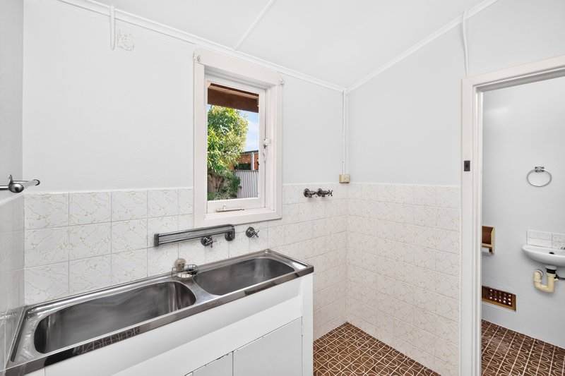Photo - 33 Valerie Street, Dianella WA 6059 - Image 18