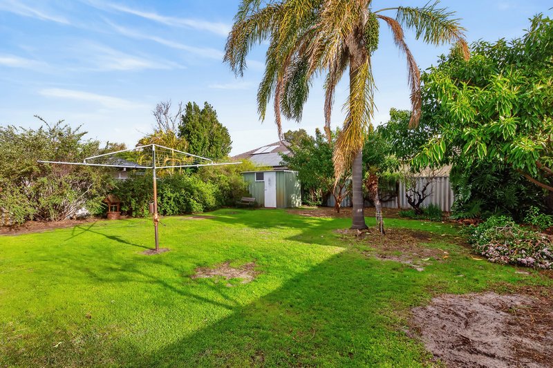 Photo - 33 Valerie Street, Dianella WA 6059 - Image 21