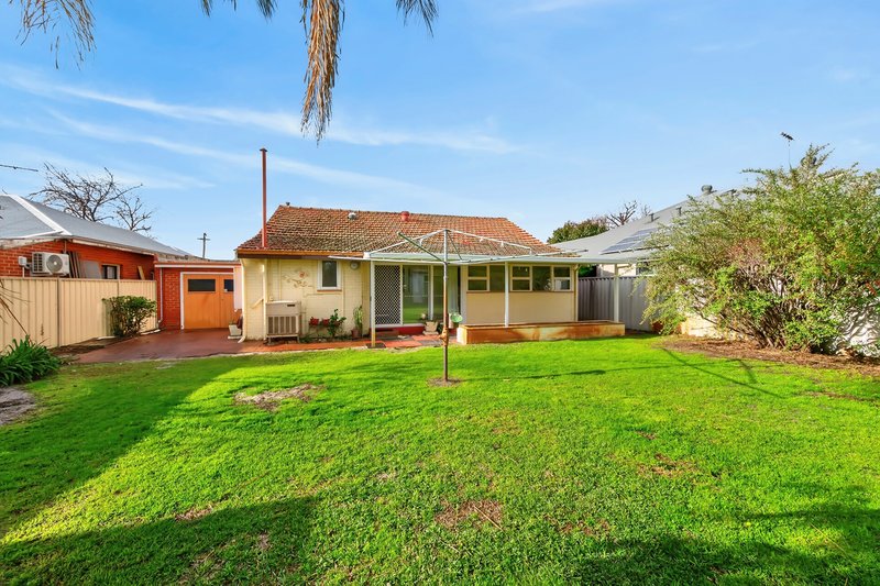 Photo - 33 Valerie Street, Dianella WA 6059 - Image 23