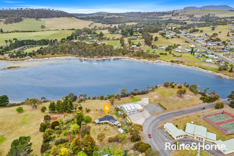 Photo - 33 Vicary Street, Triabunna TAS 7190 - Image 2