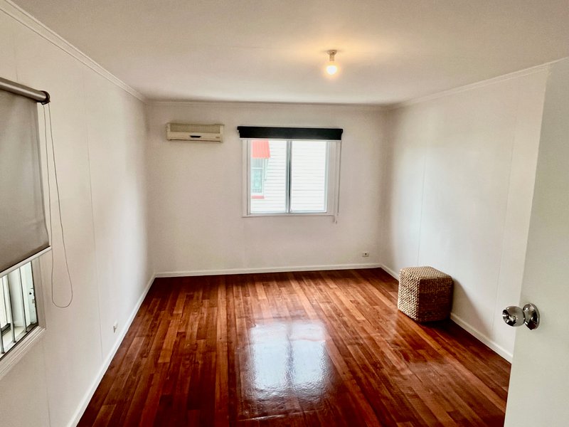 Photo - 33 Victoria Terrace, Annerley QLD 4103 - Image 8