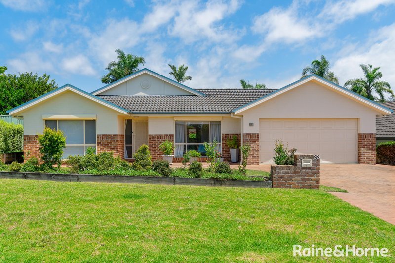 33 Village Drive, Ulladulla NSW 2539