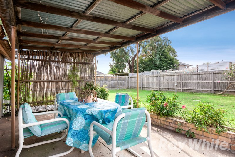 Photo - 33 Vincent Street, Mulgrave VIC 3170 - Image 9