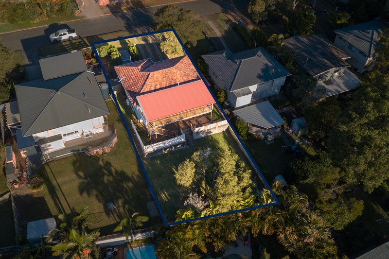 Photo - 33 Violet Street, Everton Hills QLD 4053 - Image 12