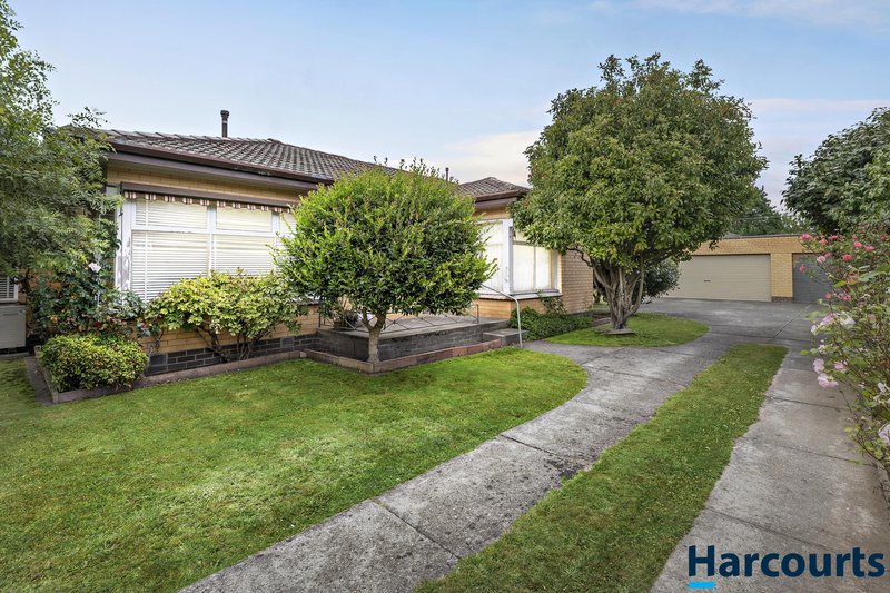 33 Waller Avenue, Newington VIC 3350